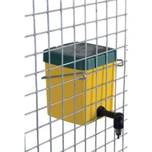 ETON Eton Plastic Square Nipple Drinker 500 ml